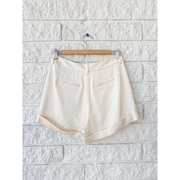 Simkhai Devan Silky Pleated Shorts in Ecru ivory Cream US 4 NEW NWT - Picture 6 of 13